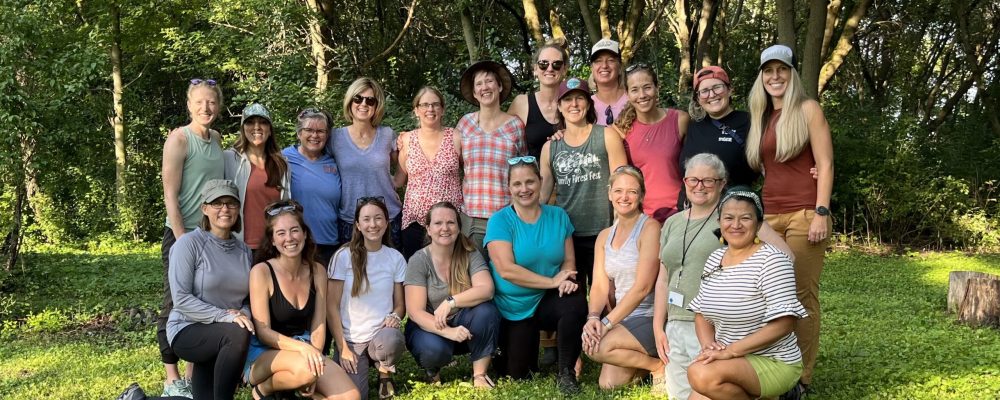group of therapists at the nature based therapy retreat